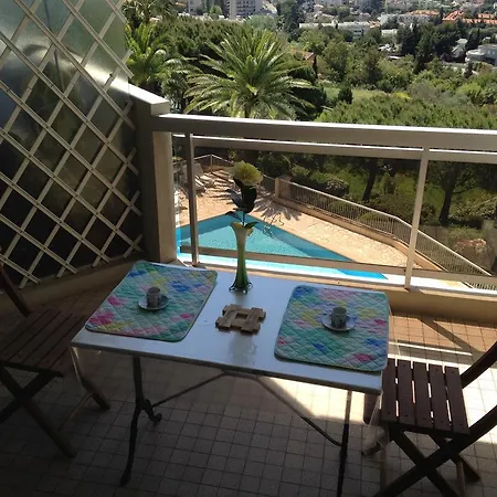 Studio Vue Mer-piscine 尼斯