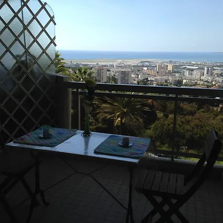 Studio Vue Mer-piscine 公寓